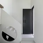 Cubic Mykonos Seafront Design Hotel Ornos (Mykonos)