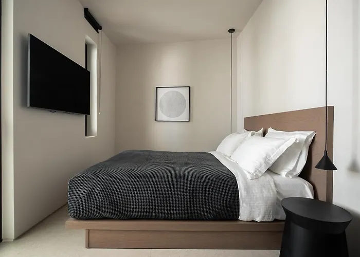 Cubic Mykonos Seafront Design فندق