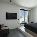 ホテル Cubic Mykonos Seafront Design *