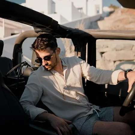 Cubic Mykonos Seafront Design 오르노스