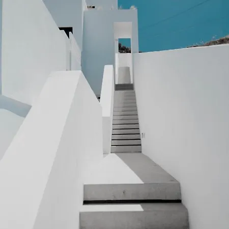 מלון Cubic Mykonos Seafront Design *