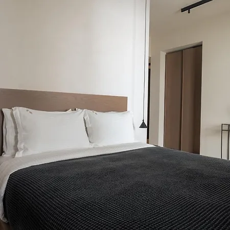 Cubic Mykonos Seafront Design מלון אורנוס