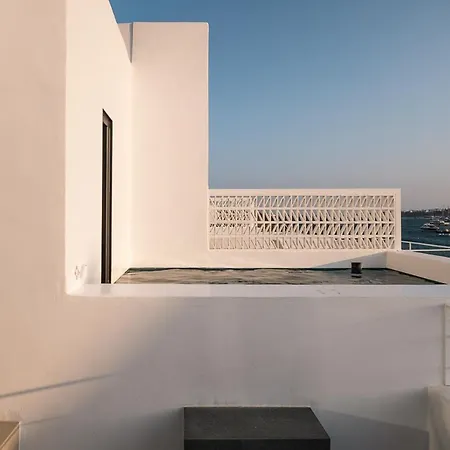 Cubic Mykonos Seafront Design Szálloda Ornósz