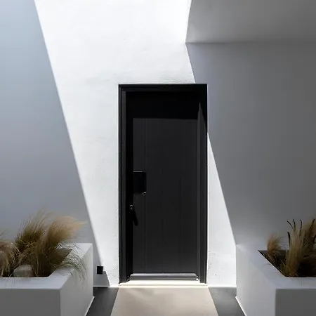 Cubic Mykonos Seafront Design Ornósz