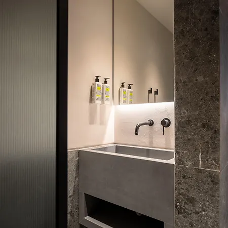 호텔 Cubic Mykonos Seafront Design *