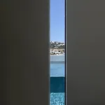 Cubic Mykonos Seafront Design 酒店 奥诺斯