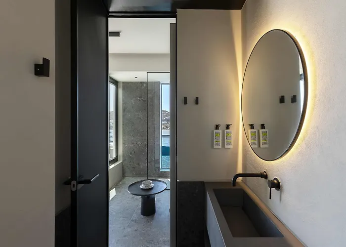 Cubic Mykonos Seafront Design Hotell *