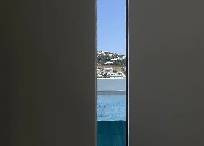 Cubic Mykonos Seafront Design Hotell Ornos (Mykonos)